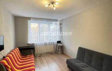 Екатеринбург, ул. Чемпионов,3