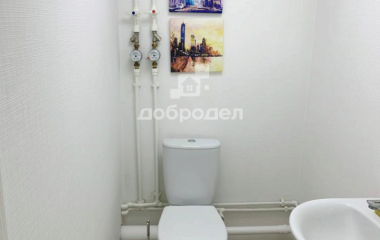 Екатеринбург, ул. Красных командиров,1