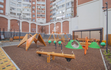 Екатеринбург, ул. Хохрякова,66
