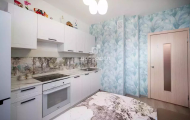 Екатеринбург, пр-кт. Академика Сахарова,51