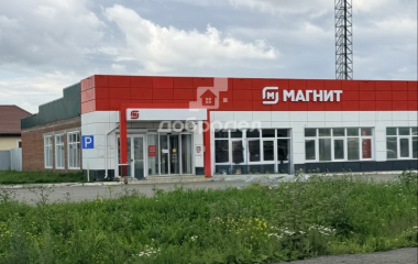 Бобровский, ул. Краснодеревцев, 88