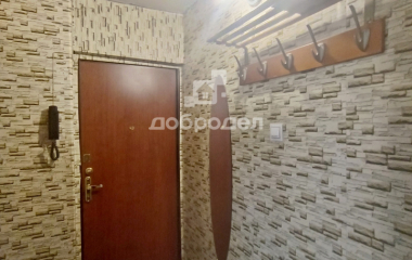 Екатеринбург, ул. Серафимы Дерябиной,49/2