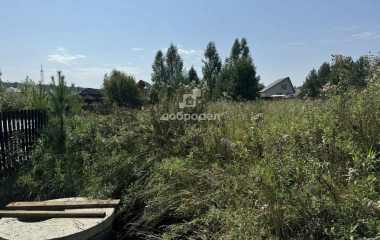 Екатеринбург, Улесье, ул. Гранатовая, 60