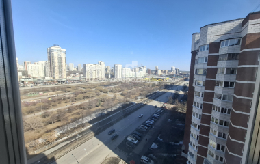 Екатеринбург, ул. Академика Шварца,4