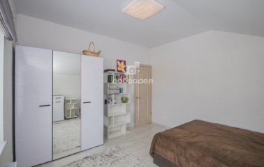 Сысертский городской округ, поселок Бобровский, улица Льва Вейберта, земельный участок № 5А