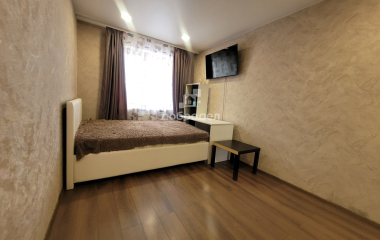 Екатеринбург, ул. Красных командиров,106