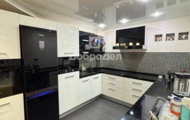 Екатеринбург, ул. Авиационная,65к1