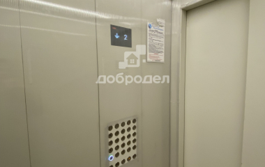 Екатеринбург, пер. Полимерный,15