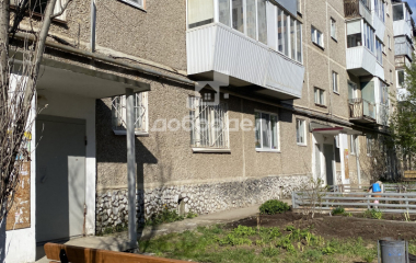 Верхняя Пышма, ул. Петрова,35/7