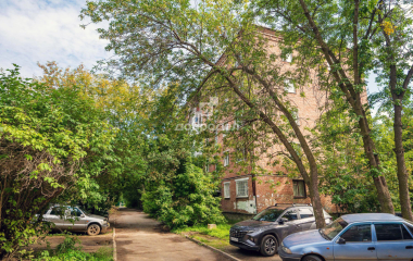Екатеринбург, ул. Старых Большевиков,86-а