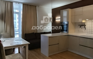 Екатеринбург, мкр. Светлый,1