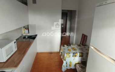 Екатеринбург, ул. Крестинского,37/1