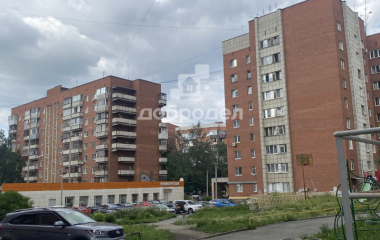 Екатеринбург, ул. Красина,5