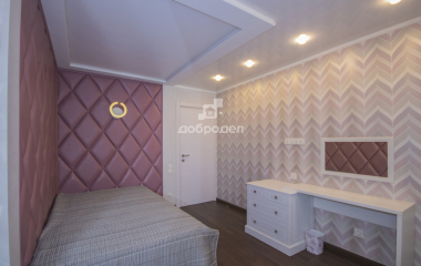 Екатеринбург, ул. Авиаторов,12