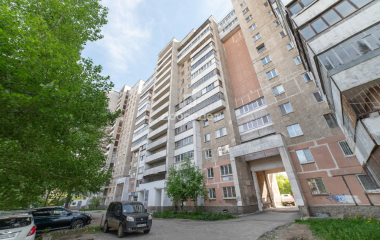 Екатеринбург, ул. Победы,37