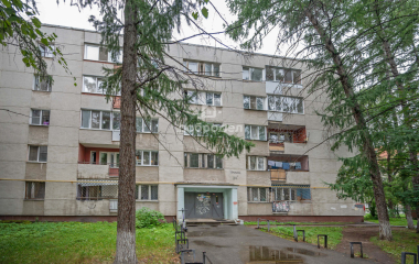Екатеринбург, ул. Крылова,24-б