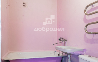 Екатеринбург, ул. Братская,25
