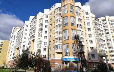 Екатеринбург, ул. Сурикова,55