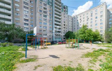 Екатеринбург, ул. Байкальская,27