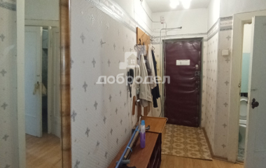 Екатеринбург, пр-кт. Космонавтов,72