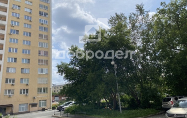 Екатеринбург, ул. Попова,33а
