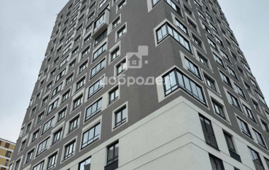 Екатеринбург, б-р. Новосинарский,7