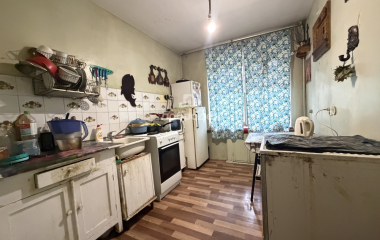 Екатеринбург, ул. Красных командиров,72