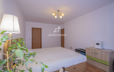 Екатеринбург, ул. Индустрии,104