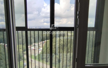 Екатеринбург, мкр. Светлый,10
