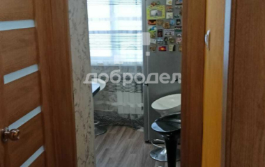 Екатеринбург, ул. Пальмиро Тольятти,15б