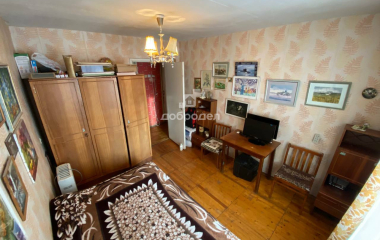 Екатеринбург, ул. Красных командиров,1а