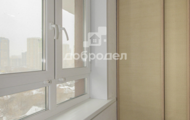 Екатеринбург, ул. Николая Островского,2/2