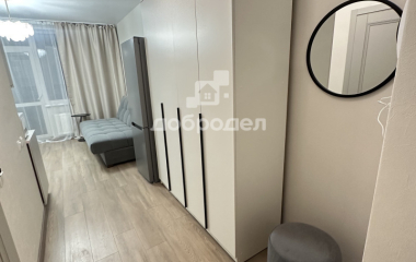 Екатеринбург, ул. Крауля,107/4