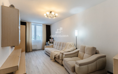 Екатеринбург, ул. Старых Большевиков,3