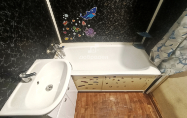 Екатеринбург, ул. Серафимы Дерябиной,49/2