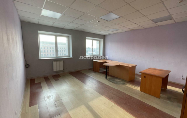 Екатеринбург, ул. Фронтовых бригад,27/1