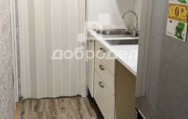 Екатеринбург, ул. 40-летия Комсомола,32/2