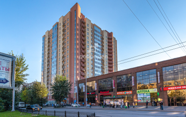 Екатеринбург, ул. Белинского,180