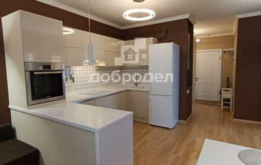 Екатеринбург, мкр. Светлый,1