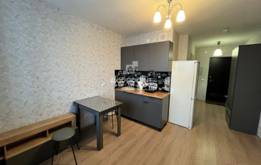 Екатеринбург, ул. Рощинская,21