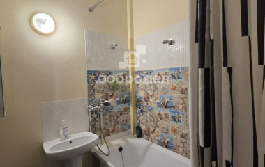 Екатеринбург, ул. Крестинского,2