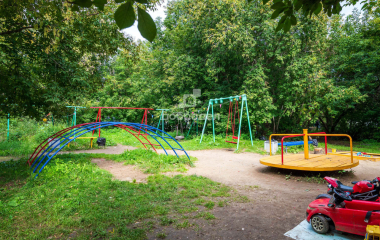 Екатеринбург, ул. Старых Большевиков,86-а