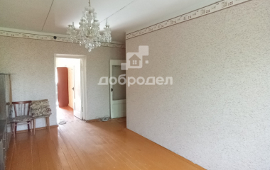 Екатеринбург, пр-кт. Космонавтов,72