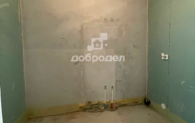 Екатеринбург, ул. Пехотинцев,2В