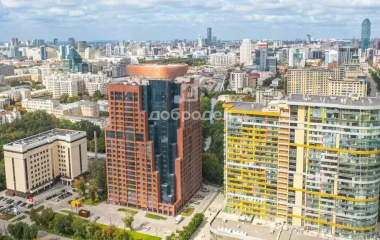 Екатеринбург, ул. Большакова,66