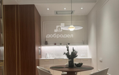 Екатеринбург, ул. Попова,18