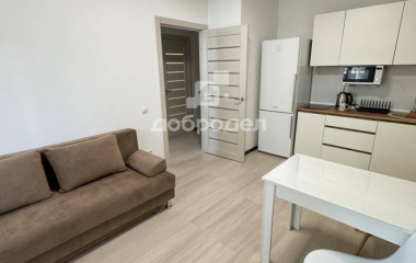 Екатеринбург, ул. Академика Ландау,32