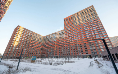 Екатеринбург, пер. Полимерный,9