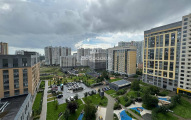 Екатеринбург, ул. Академика Вонсовского,21