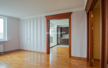 Екатеринбург, ул. Юмашева,15